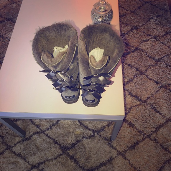 UGG full length bailey bow boots! - Picture 6 of 8